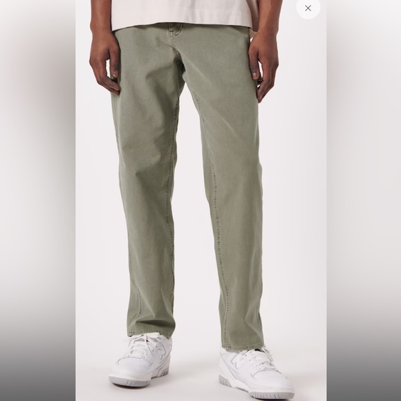Men’s Abercrombie and Fitch Lose work pants - Picture 2 of 2